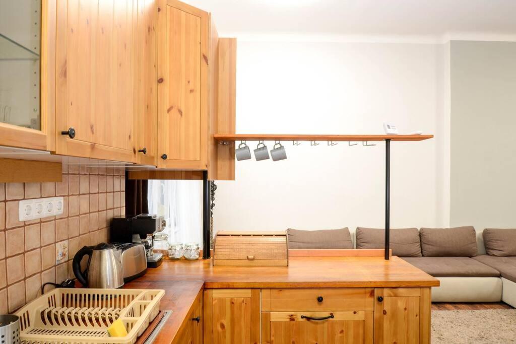 Famous Kiraly Street At Large 3Br 10Ppl @ Central Budapest Exterior photo